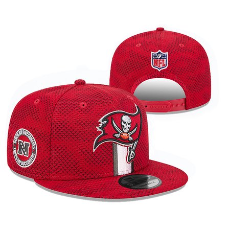 Tampa Bay Buccaneers Snapback Hat