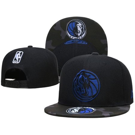 Dallas Mavericks Snapback Hat