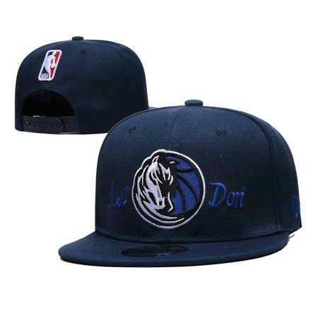 Dallas Mavericks Snapback Hat